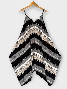 🎉5 for $45🎉 Anna & Eva dress cover up one size S,M,L